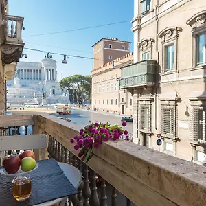  Hébergement de vacances Amazing Piazza Venezia Italie